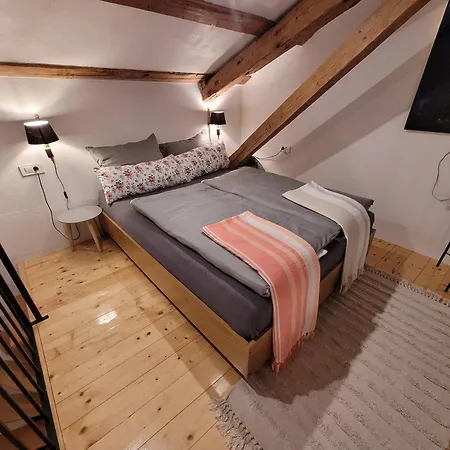 Neu Guesthouse-passion Апартаменты